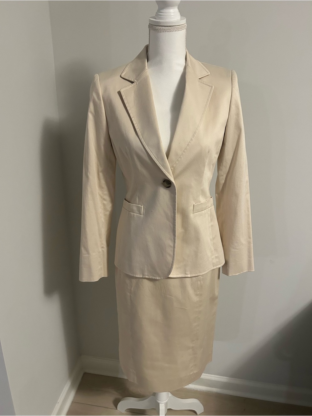 ALEX MARIE Cream Single-Button Women's Suit